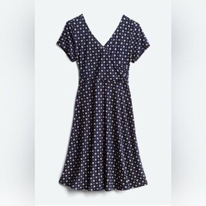 KAILEIGH
Amandine Maternity Nursing Knit Dress